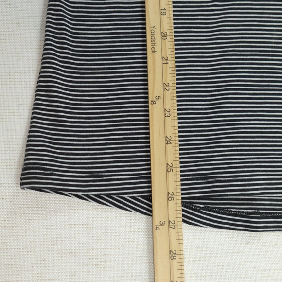 Lululemon 5 Year Basic Tee Mens XS Shirt Hyper Stripe Black/White Casual Commute - Picture 9 of 11